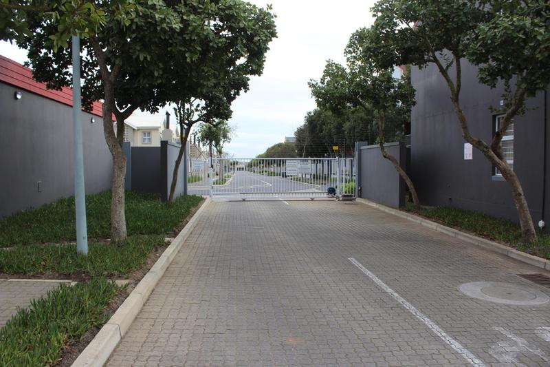 2 Bedroom Property for Sale in Buhrein Western Cape